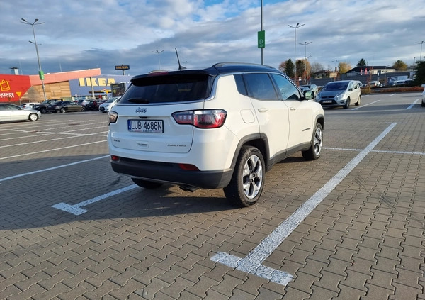 Jeep Compass cena 79900 przebieg: 110000, rok produkcji 2018 z Staszów małe 106